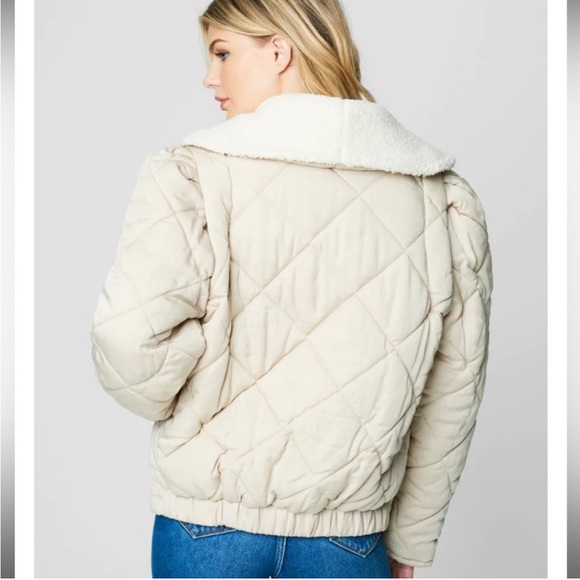 NWT with defects Blank NYC Warm Hearts Quilted Sherpa Jacket read - Picture 2 of 8